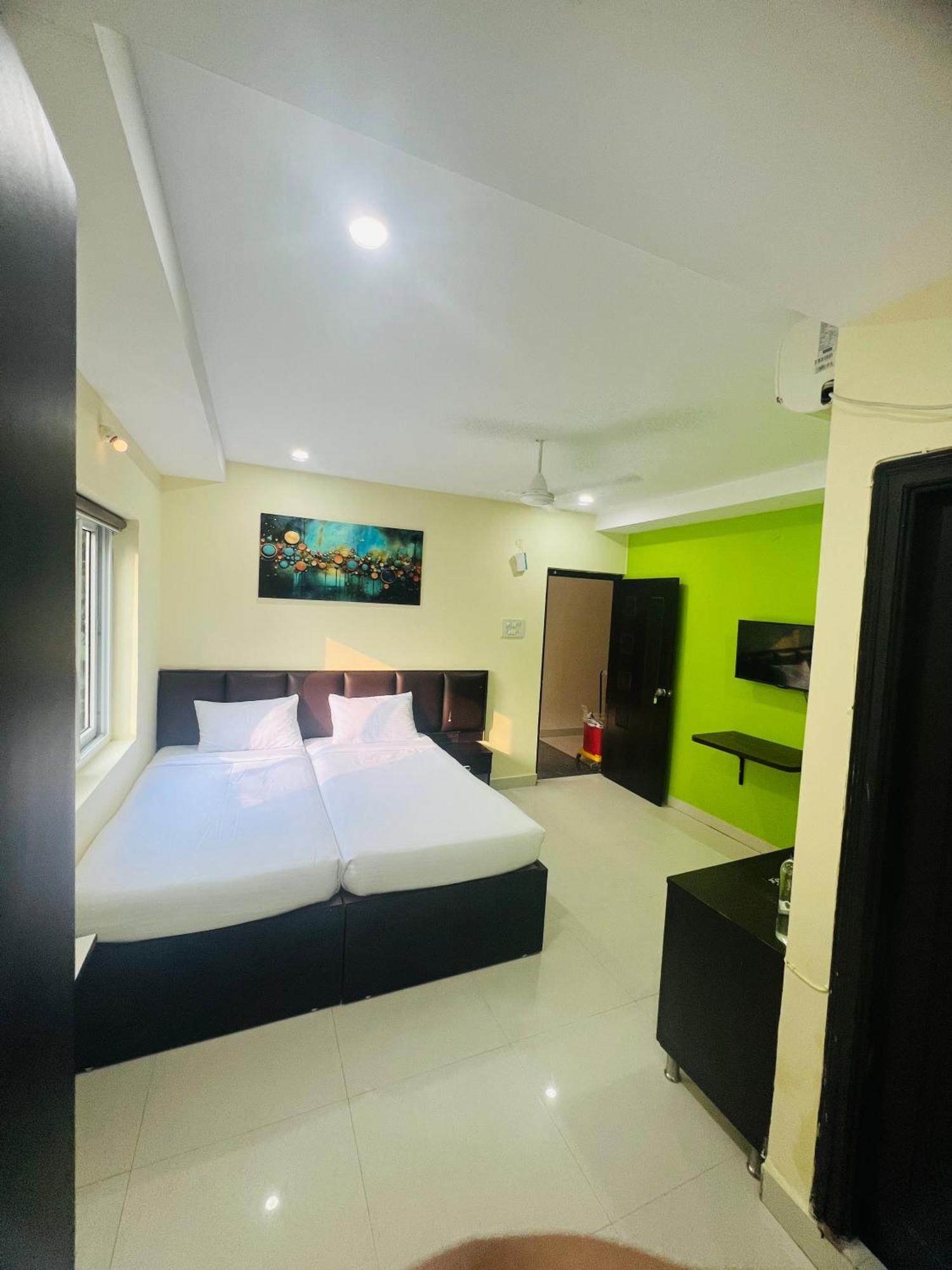 Da Lara Suites Kondapur  Eksteriør billede