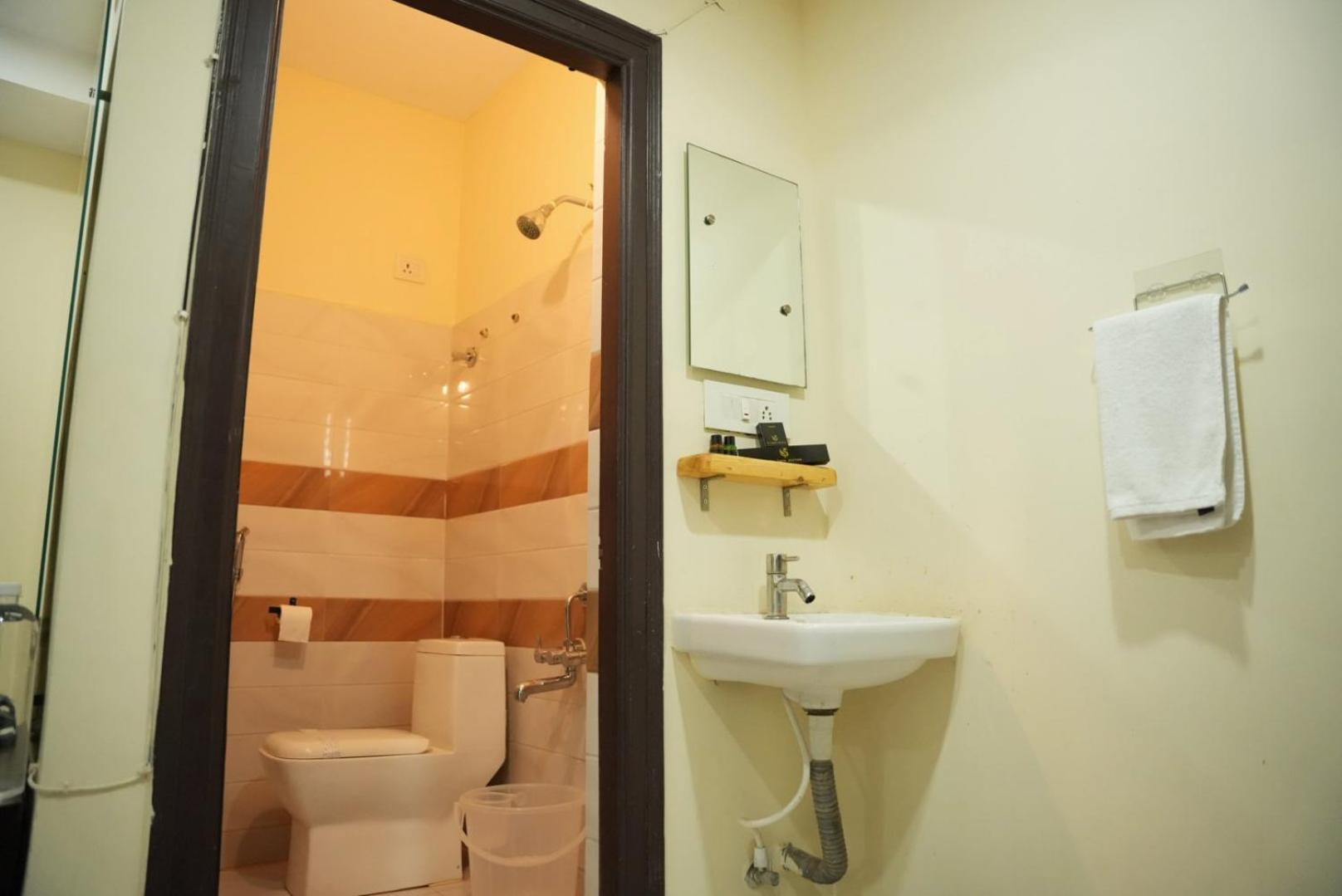 Da Lara Suites Kondapur  Eksteriør billede